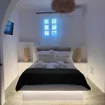 Agreli House *