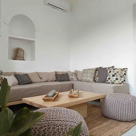 Agreli House 度假居 Lichnaftia