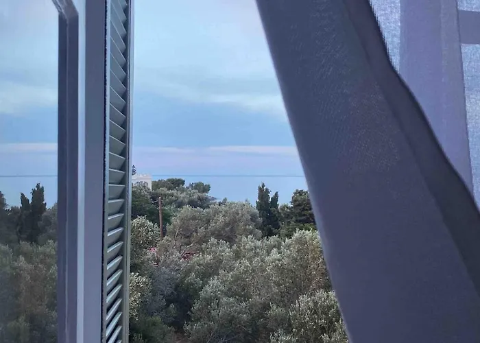 Feriehus Agreli House Lichnaftia